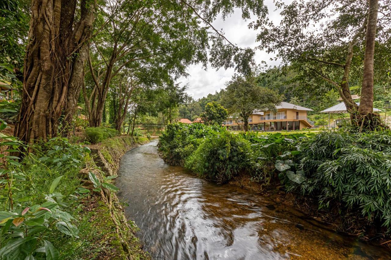 Sterling Vythiri Wayanad Hotel Exterior photo